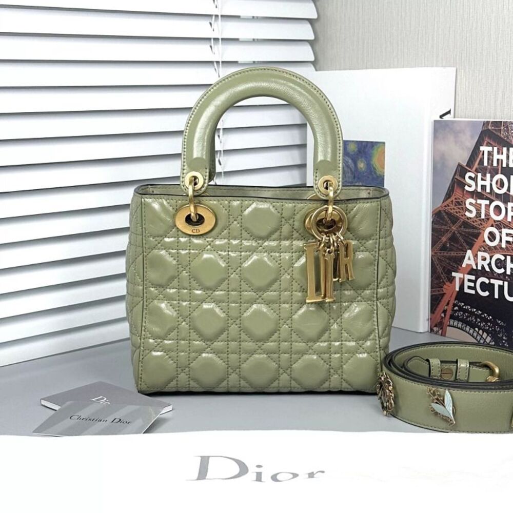 Dior Women Pre-Loved Bag Very Good Condition